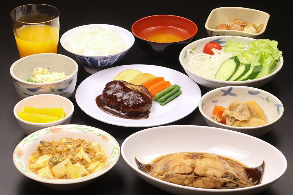 合宿食事